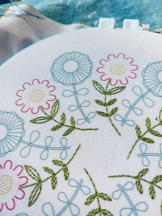 sunny folk embroidery kit