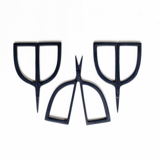 pudgie scissors
