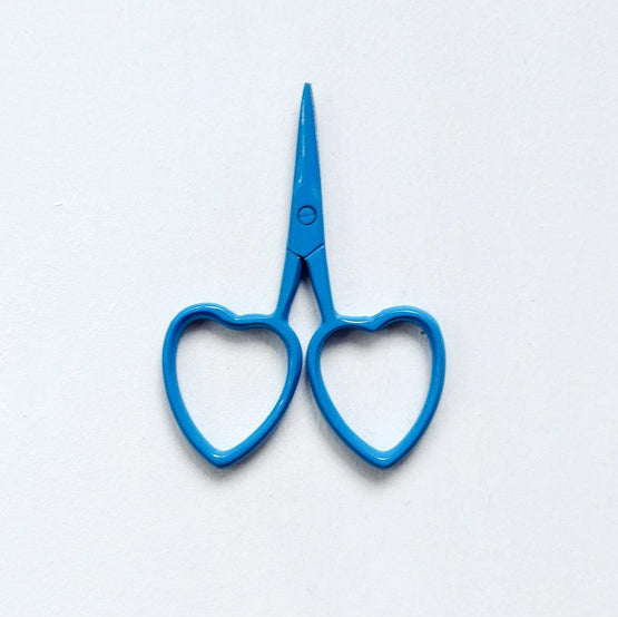 little heart scissors